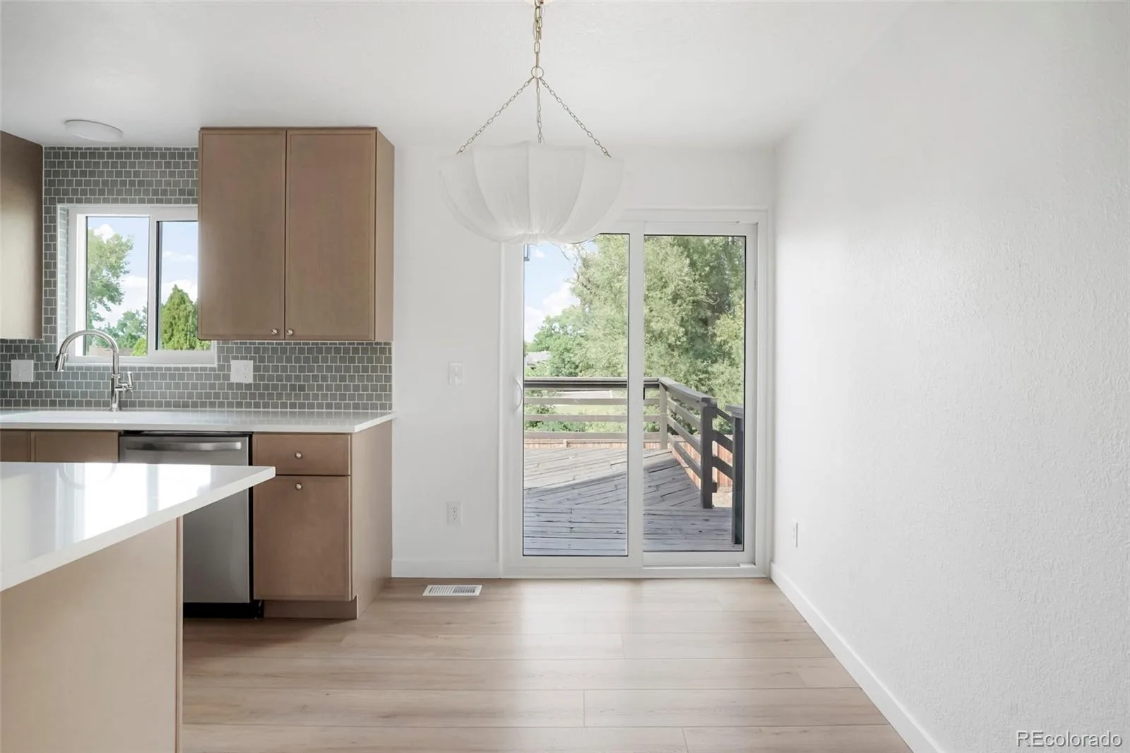 9285 W Wagon Trail Drive Littleton CO 80123 | MLS #REC1761796 08142026202421 1600 36