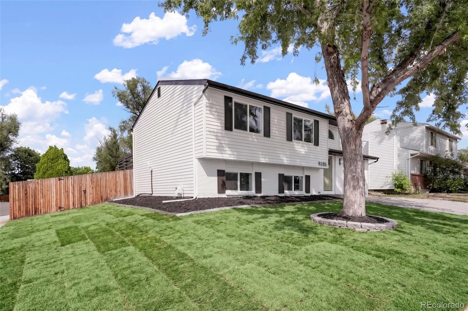 9285 W Wagon Trail Drive Littleton CO 80123 | MLS #REC1761796 08142026202421 1600 37