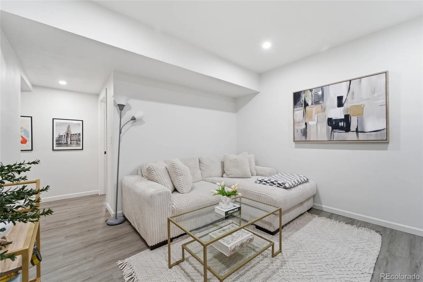 21962 E 44th Drive Aurora CO 80019 | MLS #REC1764052 08242026161006 1600 19