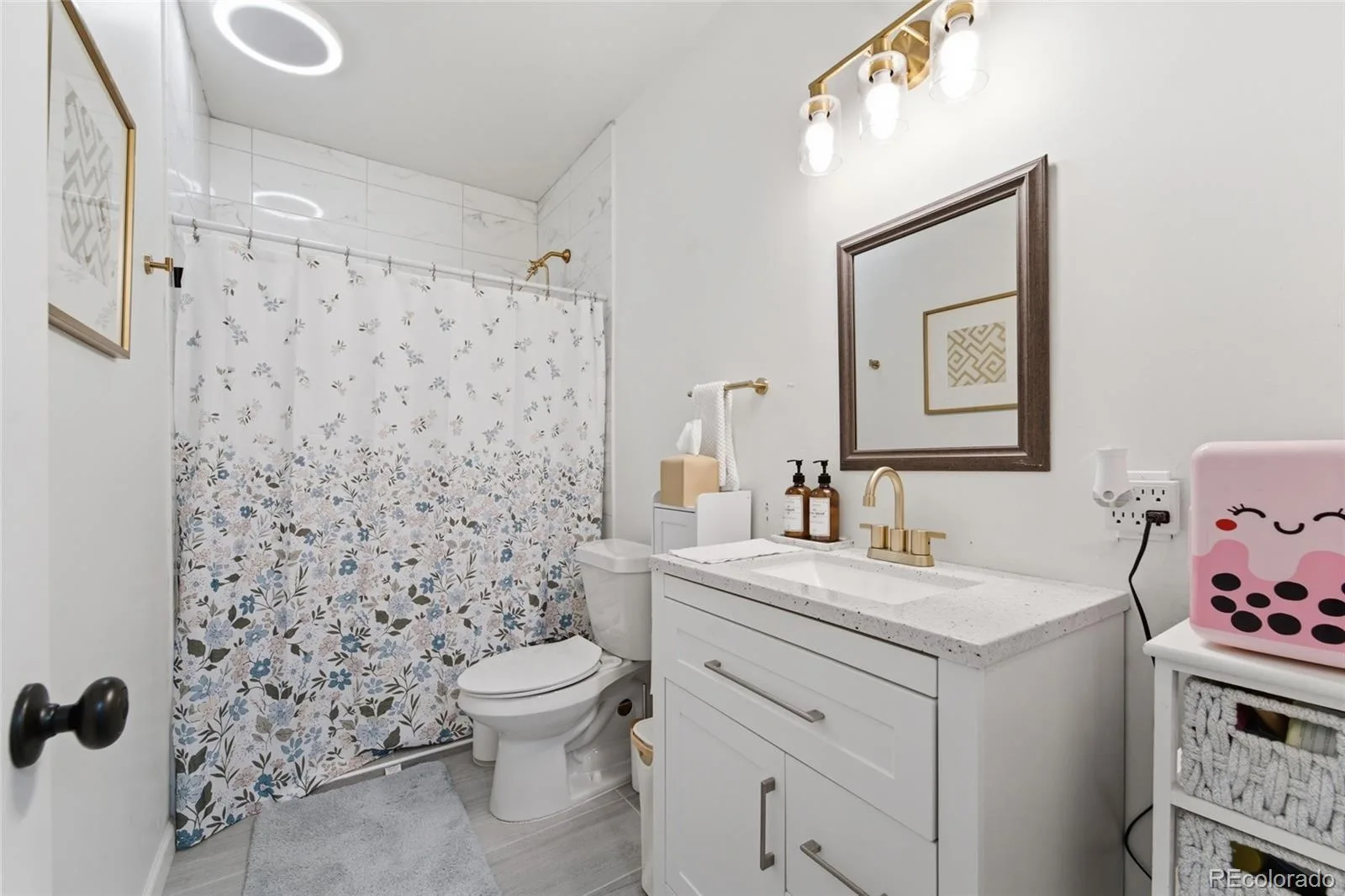 21962 E 44th Drive Aurora CO 80019 | MLS #REC1764052 08242026161006 1600 22