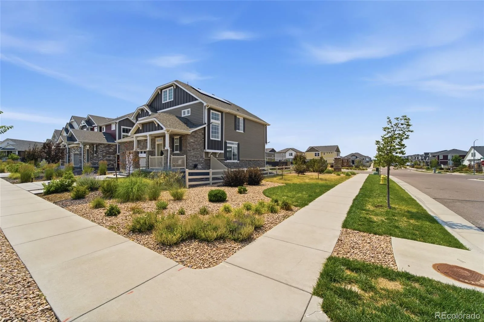 21962 E 44th Drive Aurora CO 80019 | MLS #REC1764052 08242026161006 1600 26