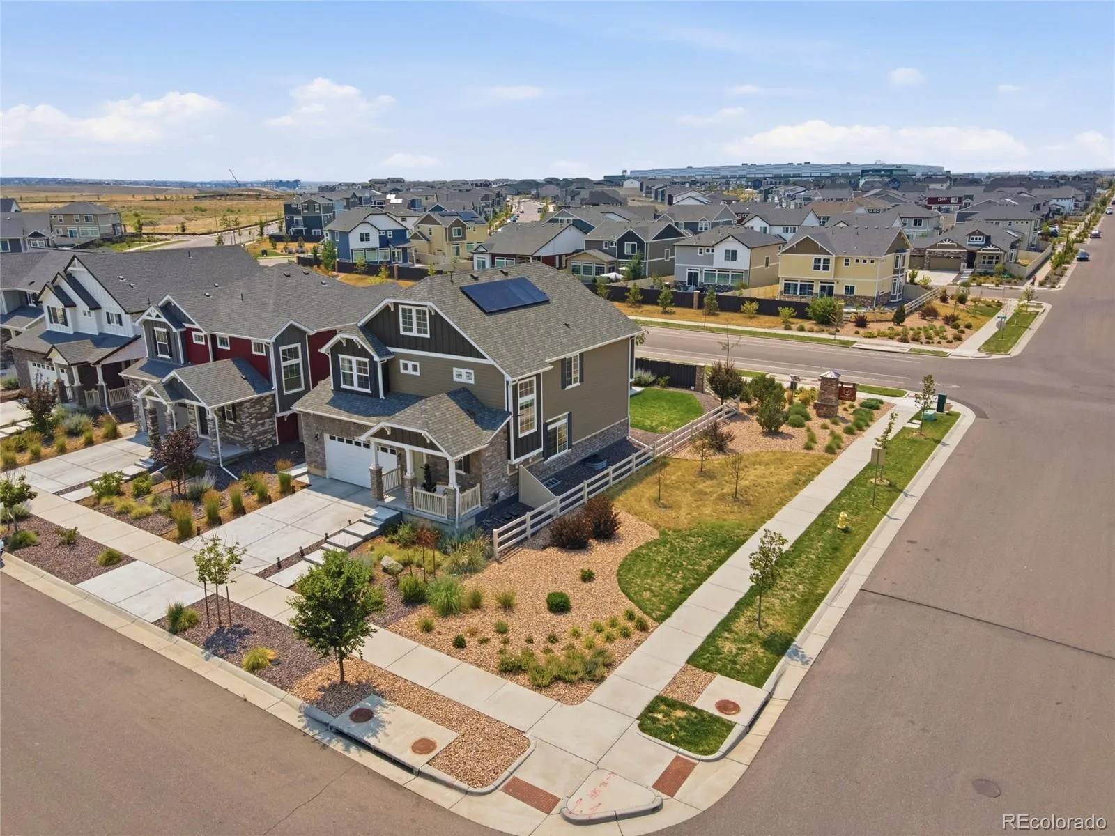 21962 E 44th Drive Aurora CO 80019 | MLS #REC1764052 08242026161006 1600 29