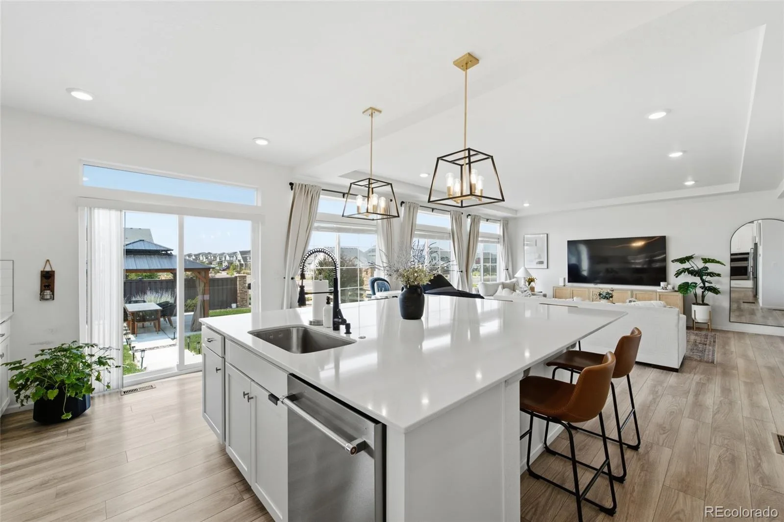 21962 E 44th Drive Aurora CO 80019 | MLS #REC1764052 08242026161006 1600 7