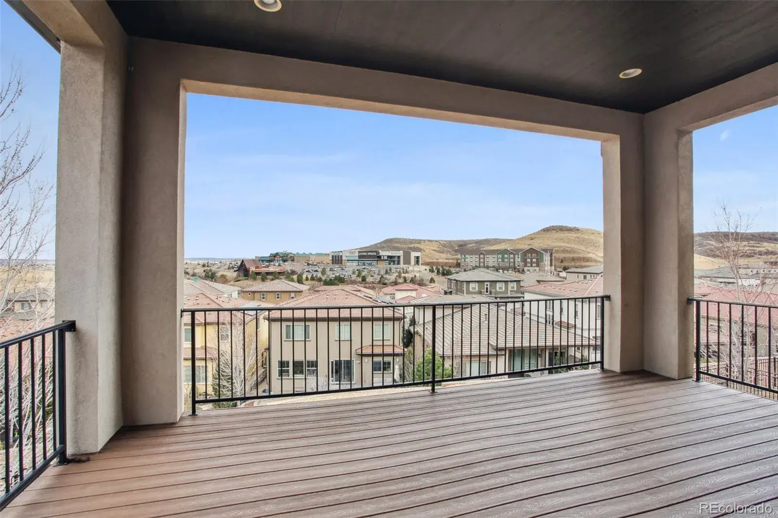 02242026010933 1600 32