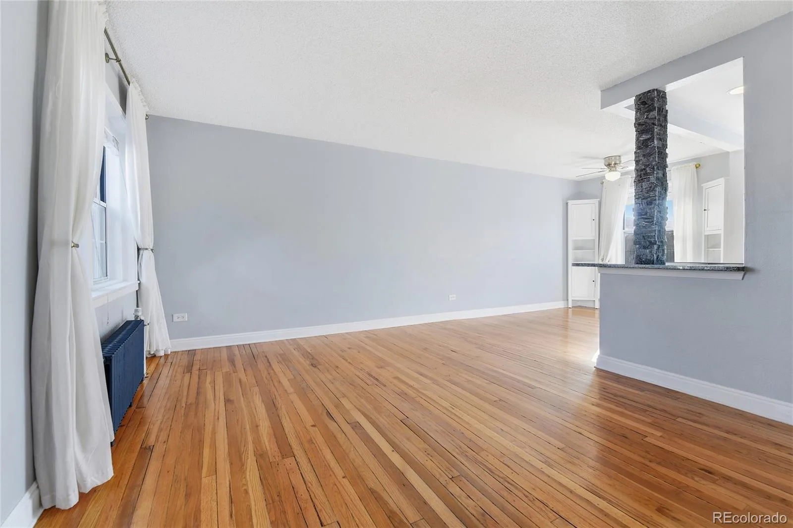 2823 Jasmine Street Denver CO 80207 | MLS #REC1765479 08212026160844 1600 7