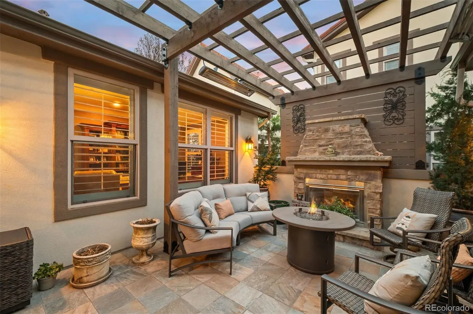 03262026003332 1600 21