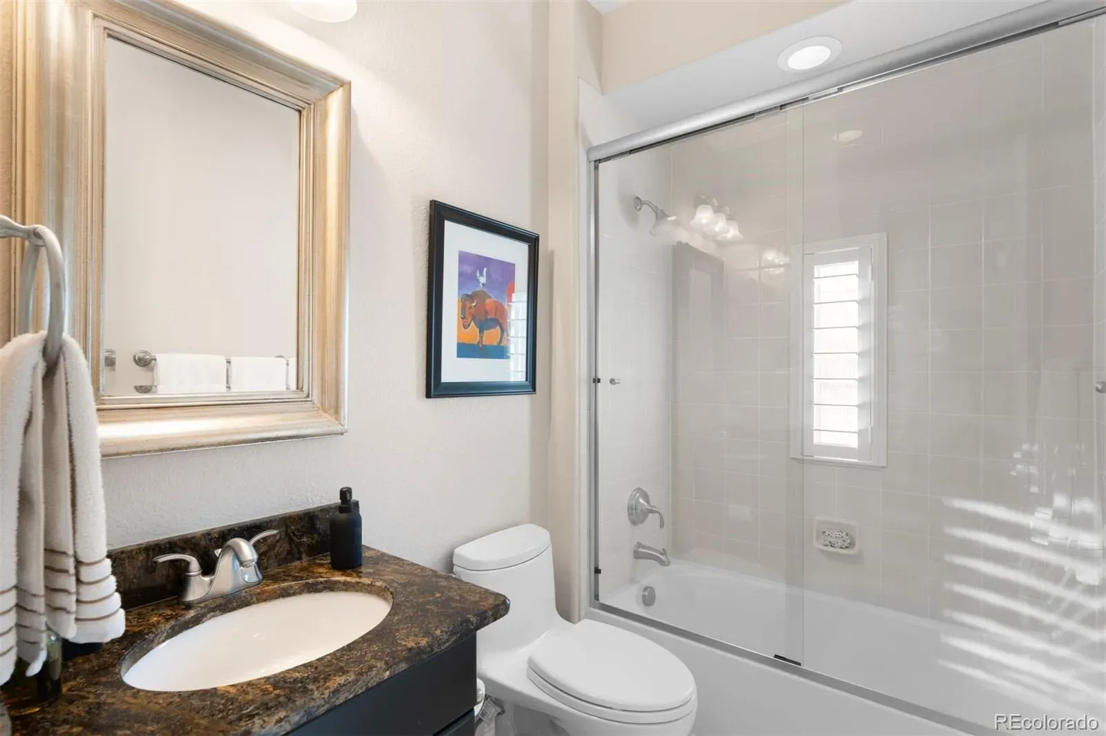 03262026003332 1600 28