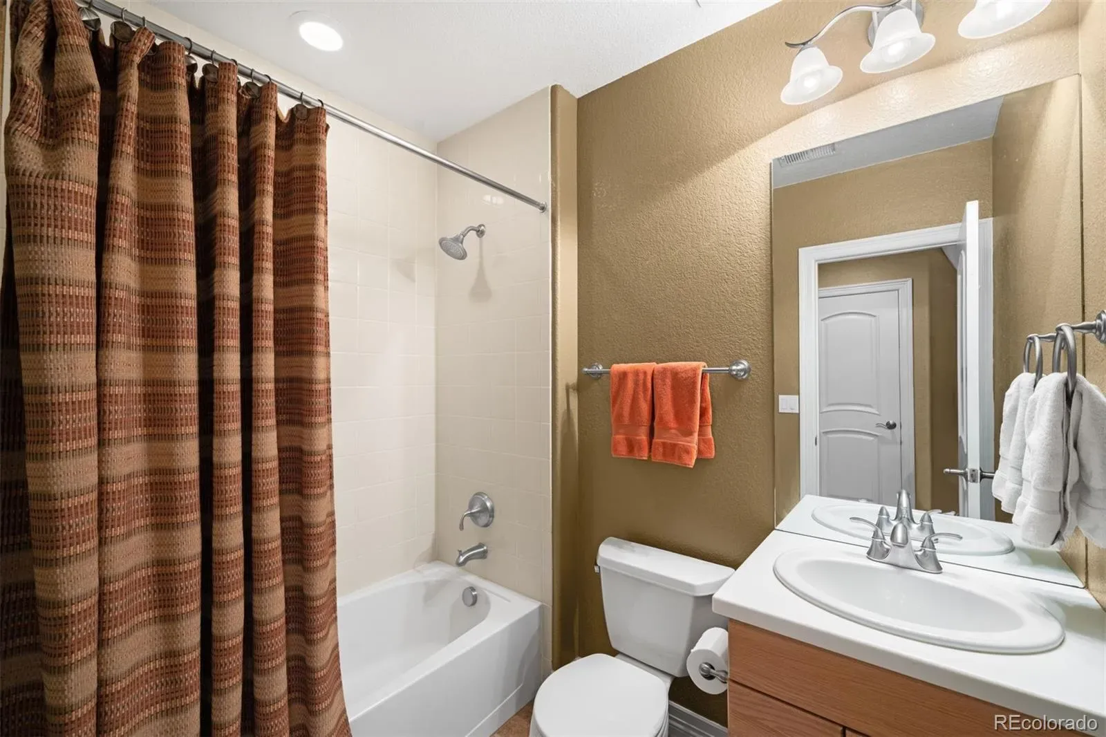 03262026003332 1600 36