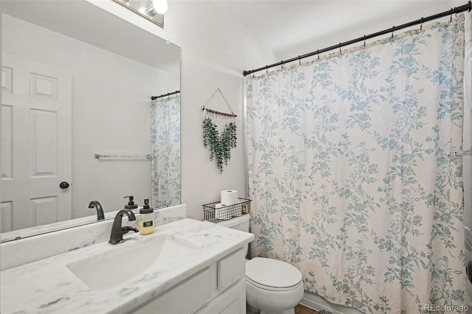 20305 E Vassar Avenue Aurora CO 80013 | MLS #REC1766357 07212026014524 1600 20
