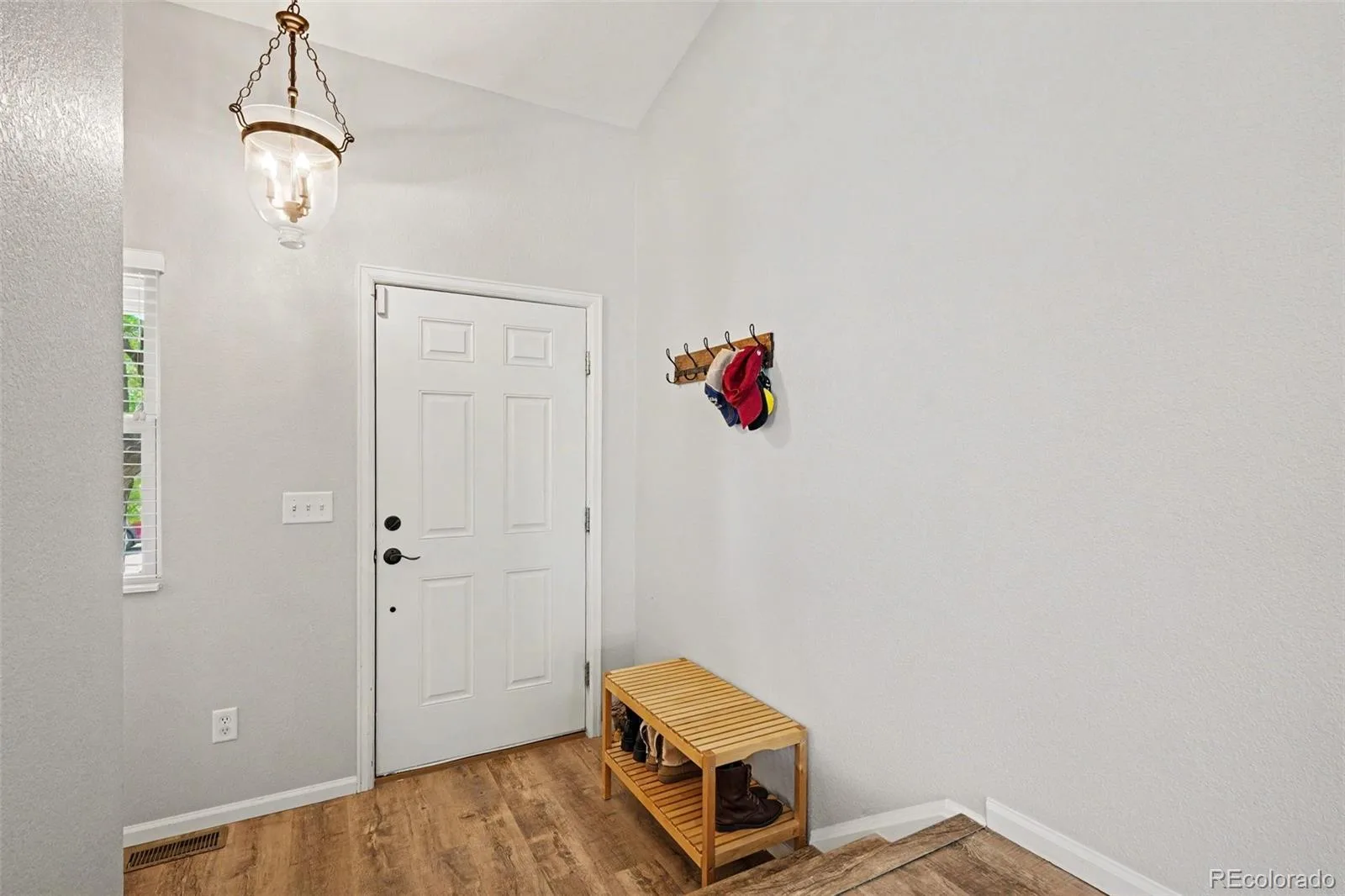 20305 E Vassar Avenue Aurora CO 80013 | MLS #REC1766357 07212026014524 1600 3