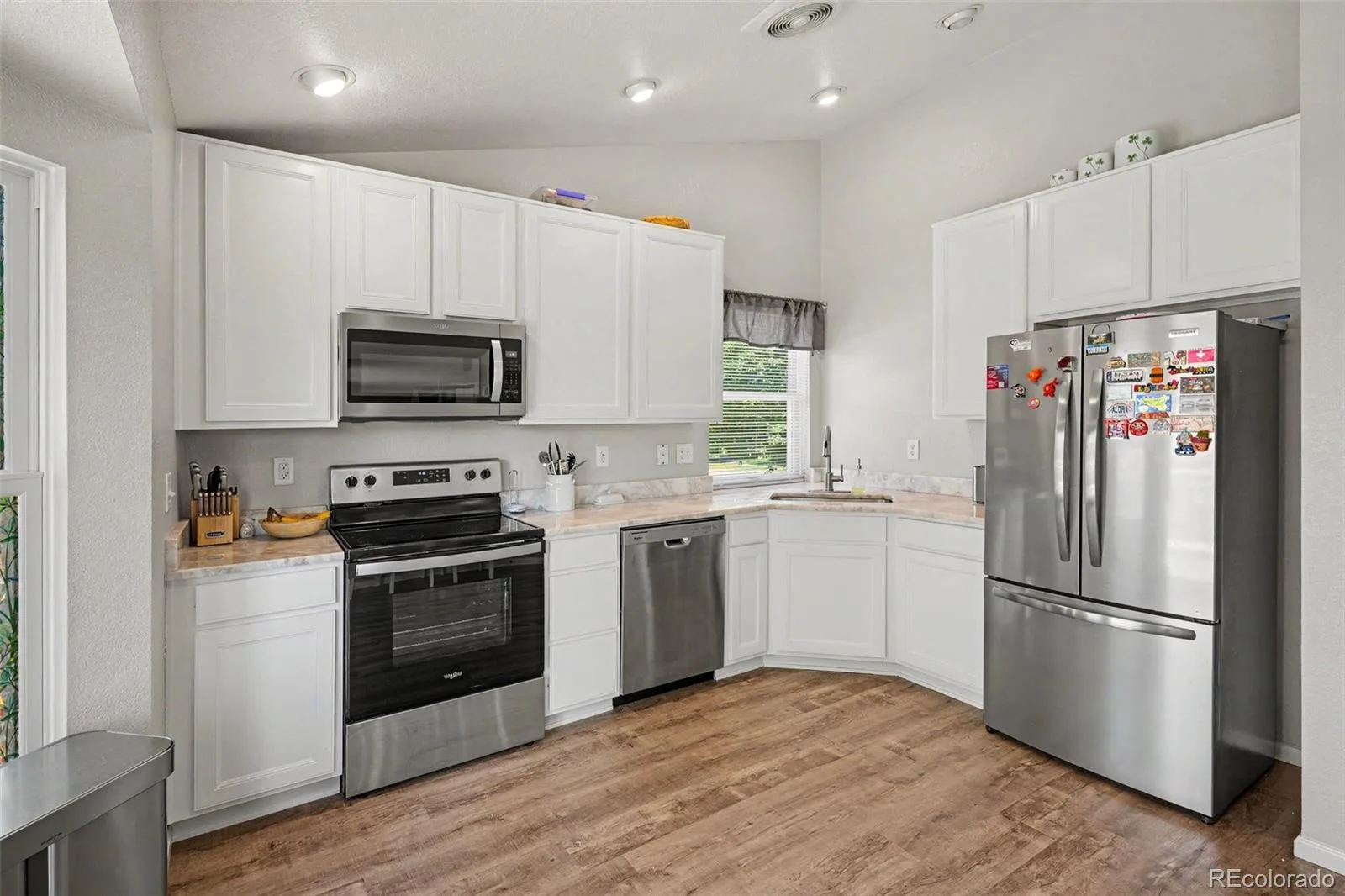 20305 E Vassar Avenue Aurora CO 80013 | MLS #REC1766357 07212026014524 1600 6