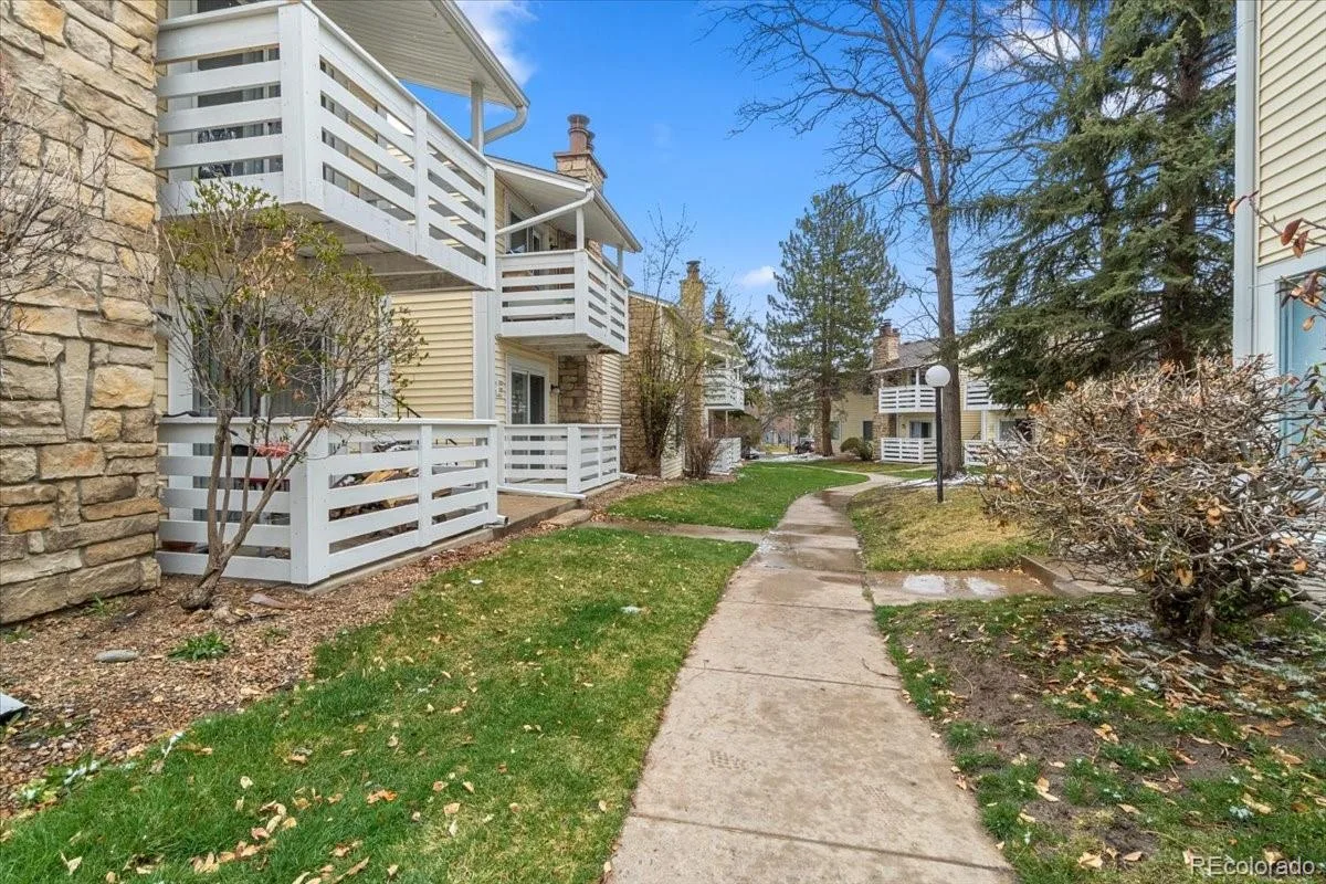 8555 Fairmount Drive #D204 Denver CO 80247 MLS #REC1768082 06092026073231 1200 9