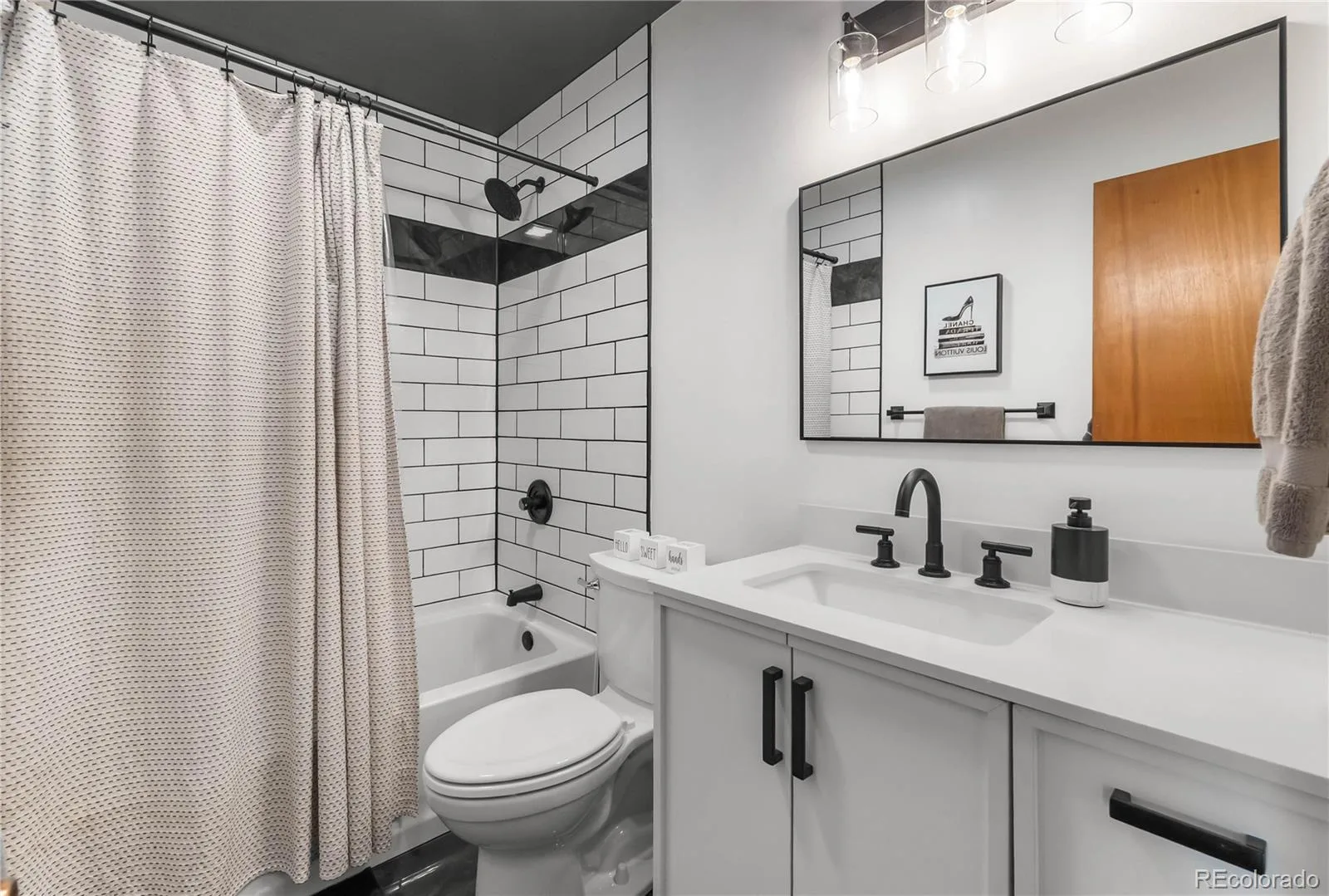 6295 S Humboldt Place Centennial CO 80121 | MLS #REC1769217 08232026185351 1600 17