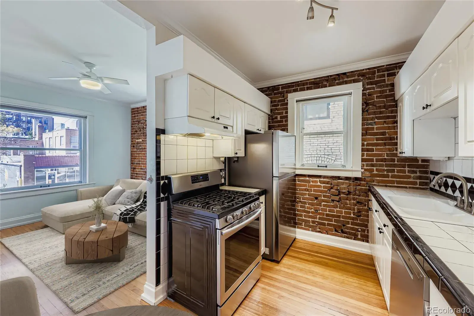 10212025211912 1600 5