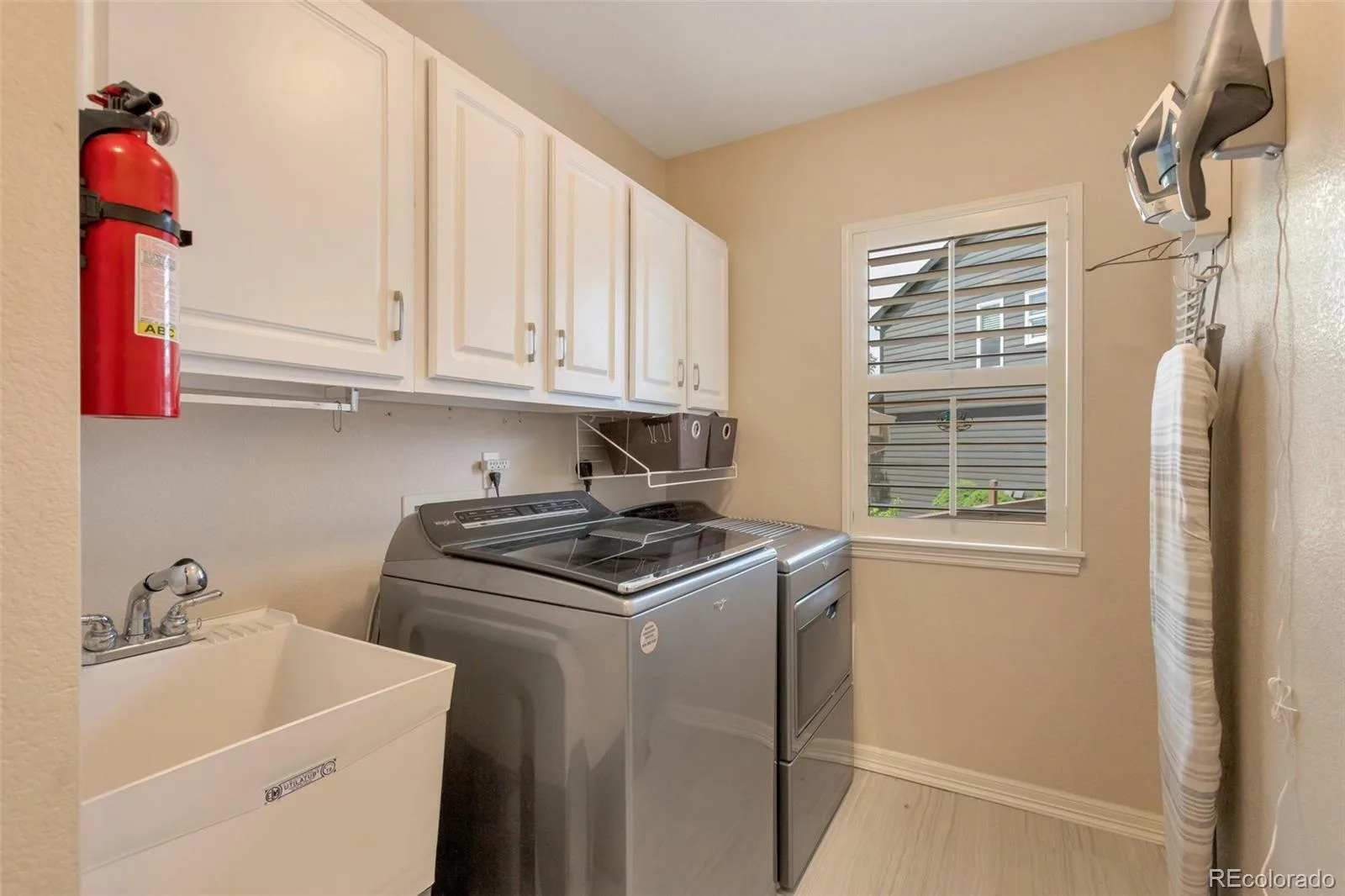 2359 Indian Paintbrush Circle Highlands Ranch CO 80129 MLS #REC1771686 06102026010520 1600 16