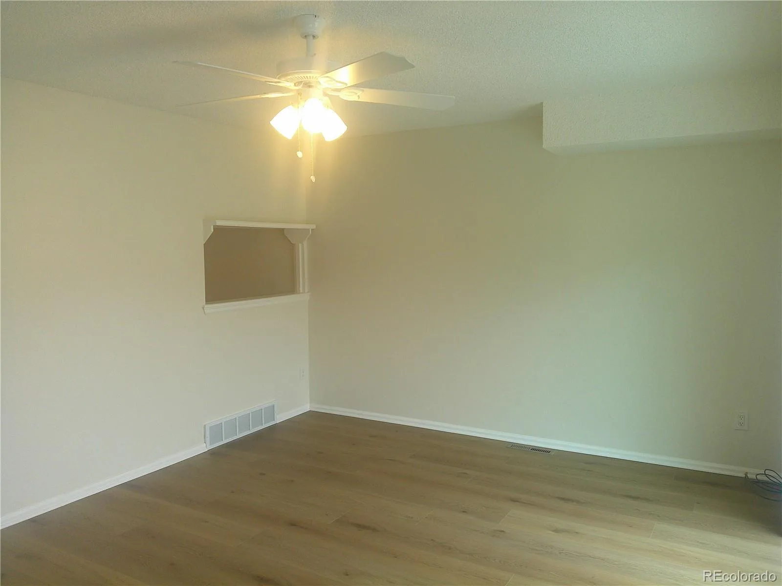 1190 S Troy Street Aurora CO 80012 | MLS #REC1772053 09262026014446 1600 12