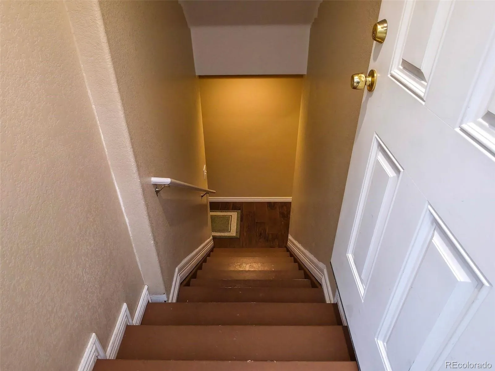 5560 Lewiston Street Denver CO 80239 MLS #REC1772244 04302026010654 1600 33