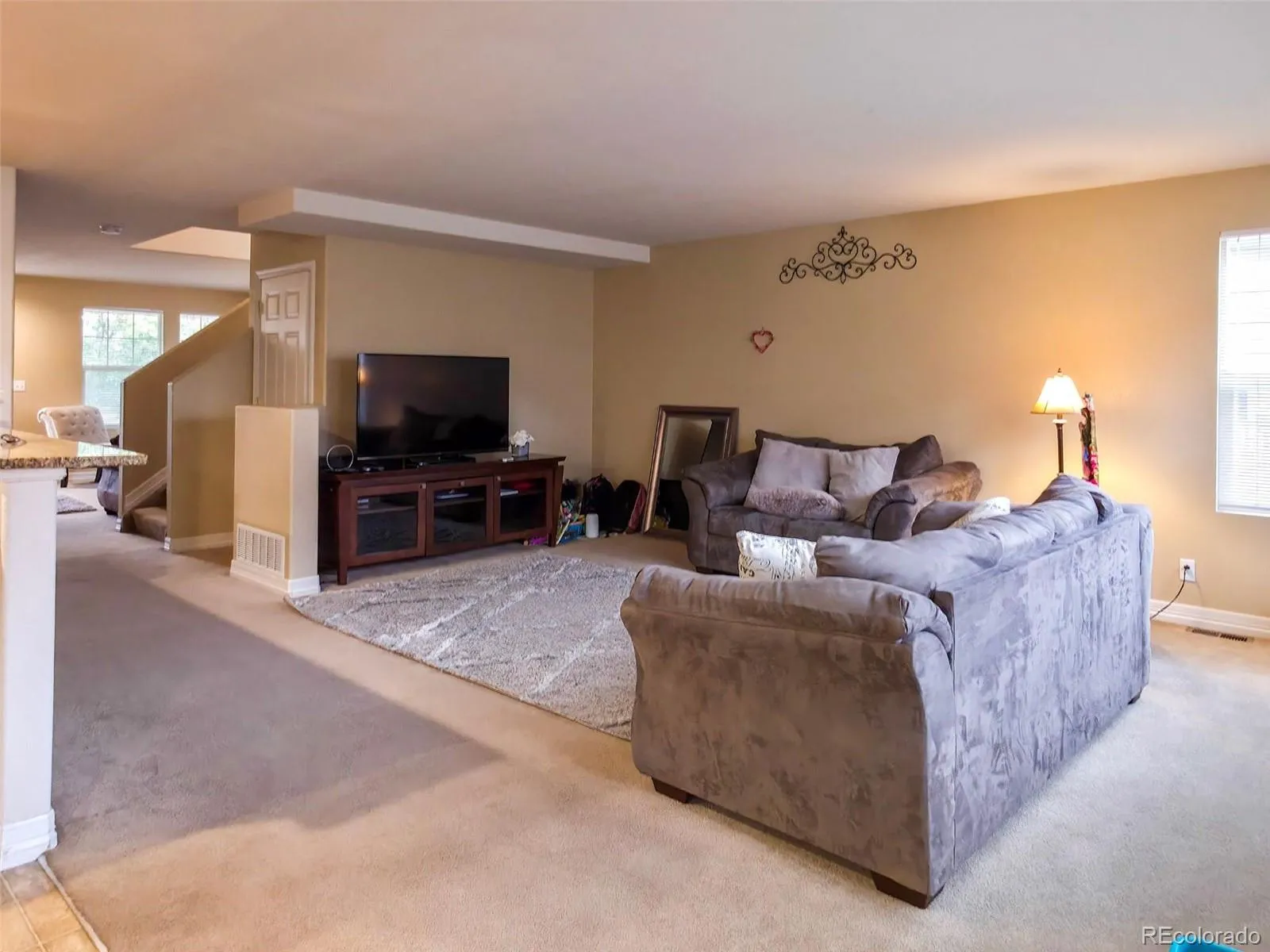 5560 Lewiston Street Denver CO 80239 MLS #REC1772244 04302026010654 1600 8
