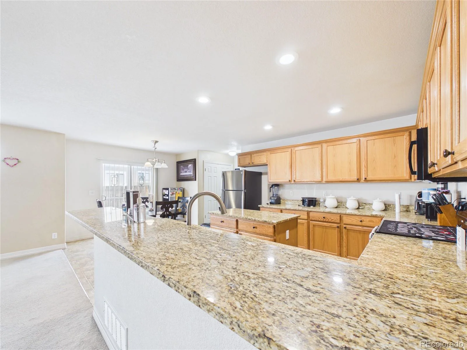 5560 Lewiston Street Denver CO 80239 | MLS #REC1772244 08132026233904 1600 14