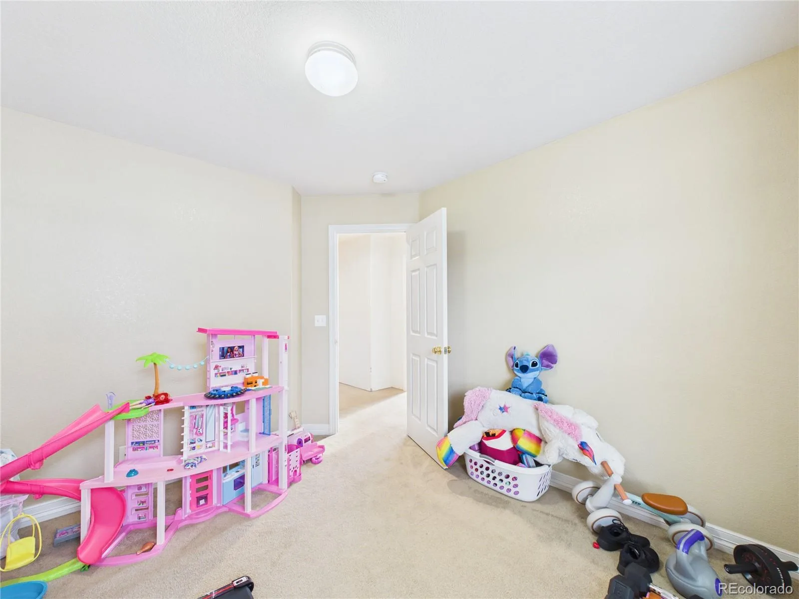 5560 Lewiston Street Denver CO 80239 | MLS #REC1772244 08132026233904 1600 30