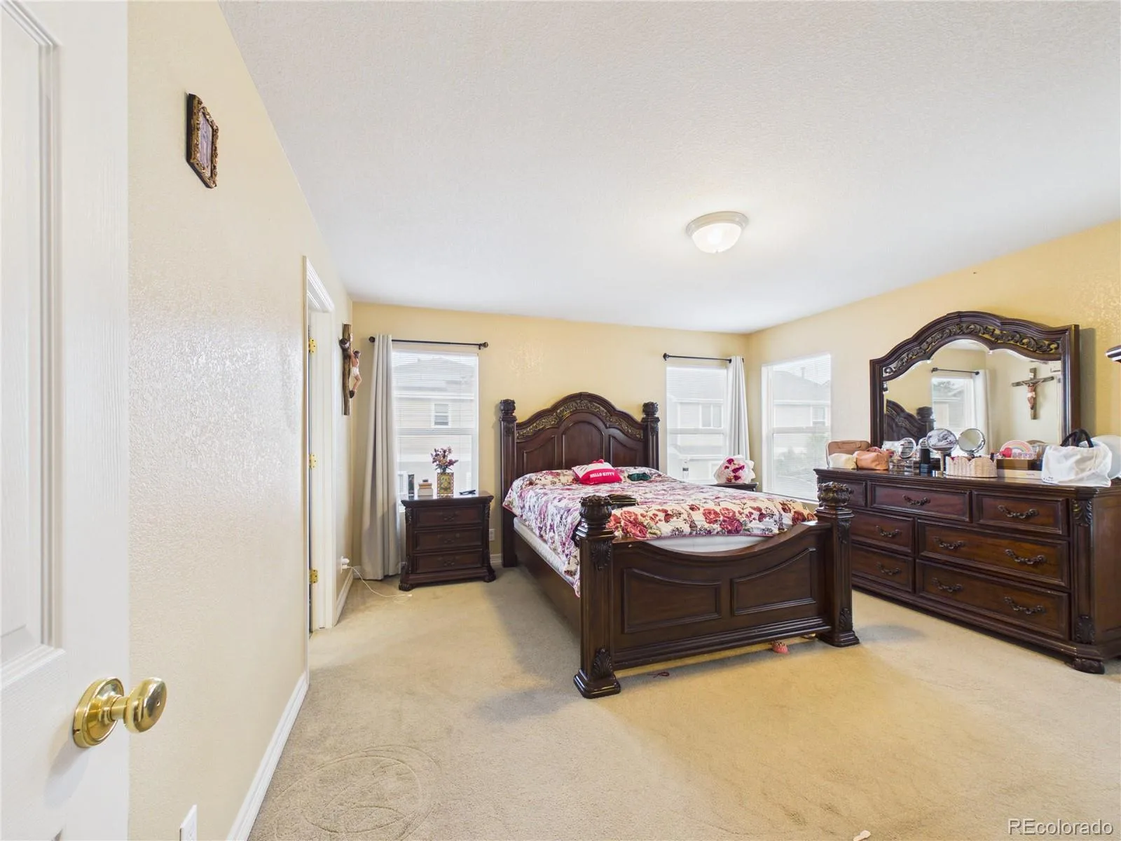 5560 Lewiston Street Denver CO 80239 | MLS #REC1772244 08132026233904 1600 33