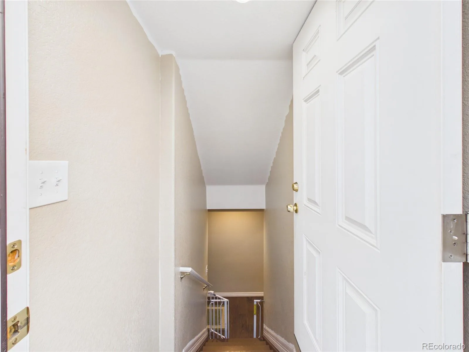 5560 Lewiston Street Denver CO 80239 | MLS #REC1772244 08132026233904 1600 42