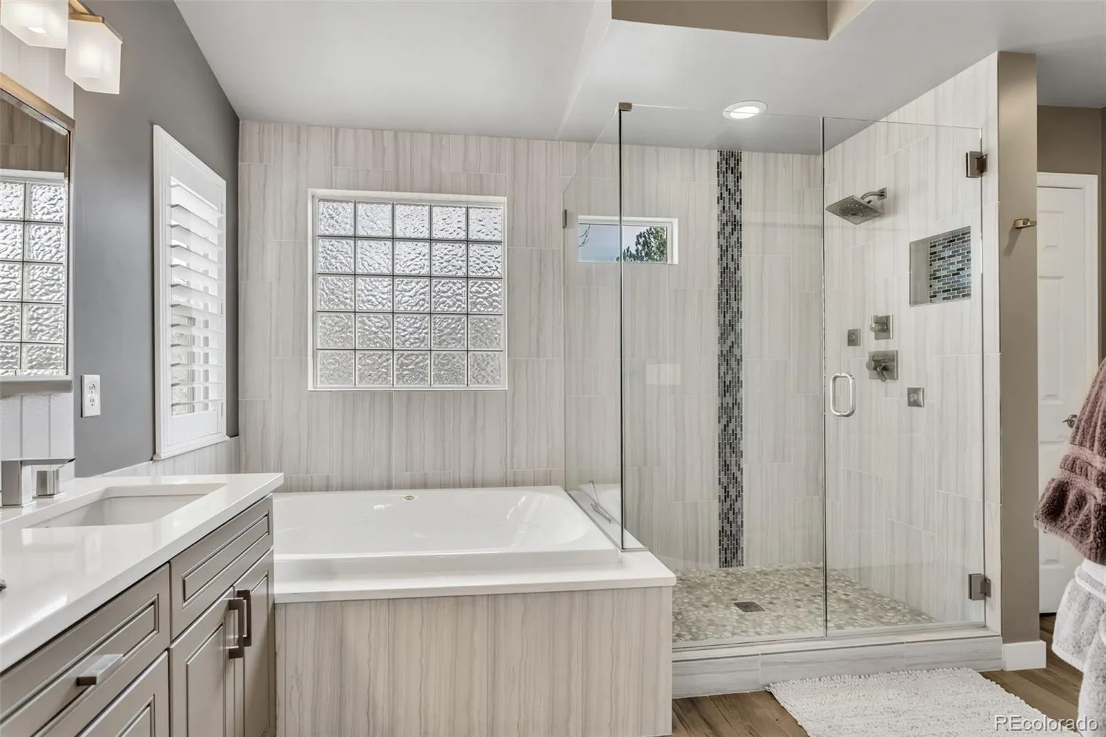 90 S Trenton Street Denver CO 80230 MLS #REC1773163 04212026223413 1600 12