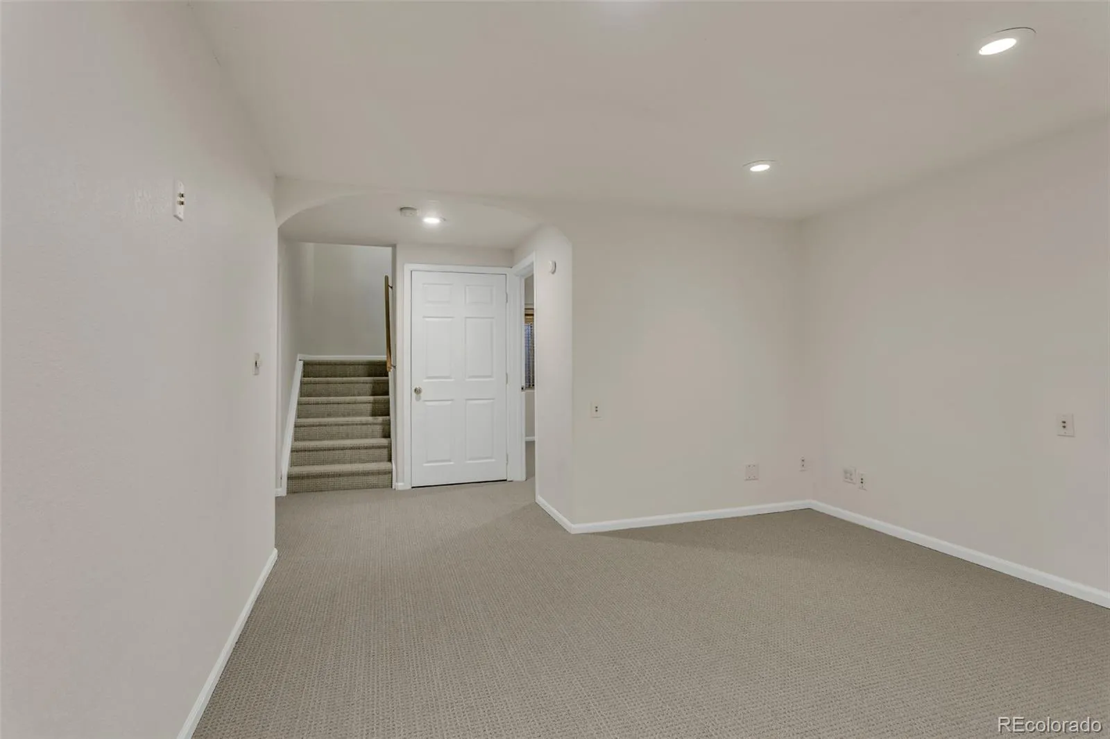 90 S Trenton Street Denver CO 80230 MLS #REC1773163 04212026223413 1600 17