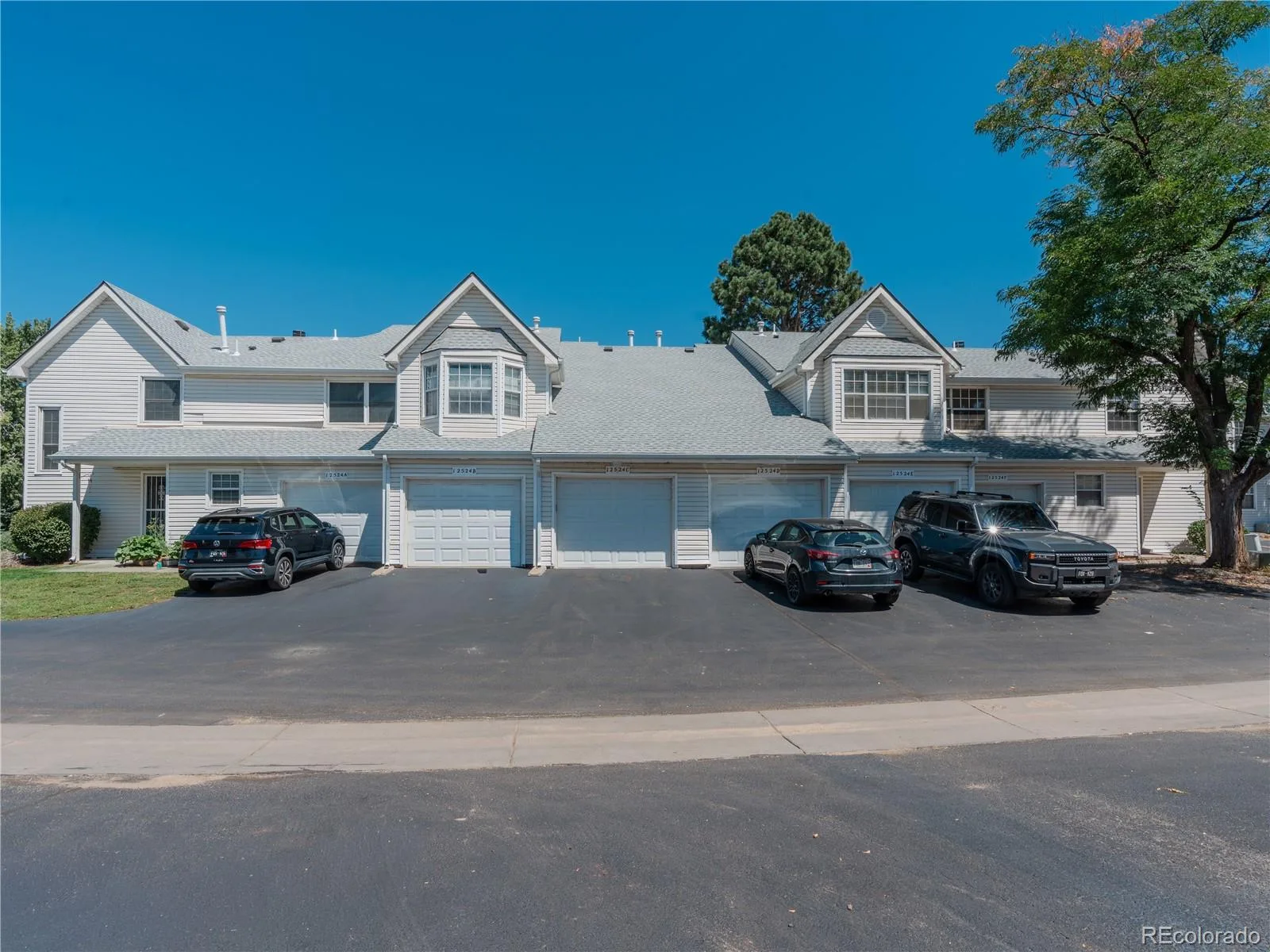 12524 E Pacific Circle #B Aurora CO 80014 | MLS #REC1774465 08242026204844 1600 22