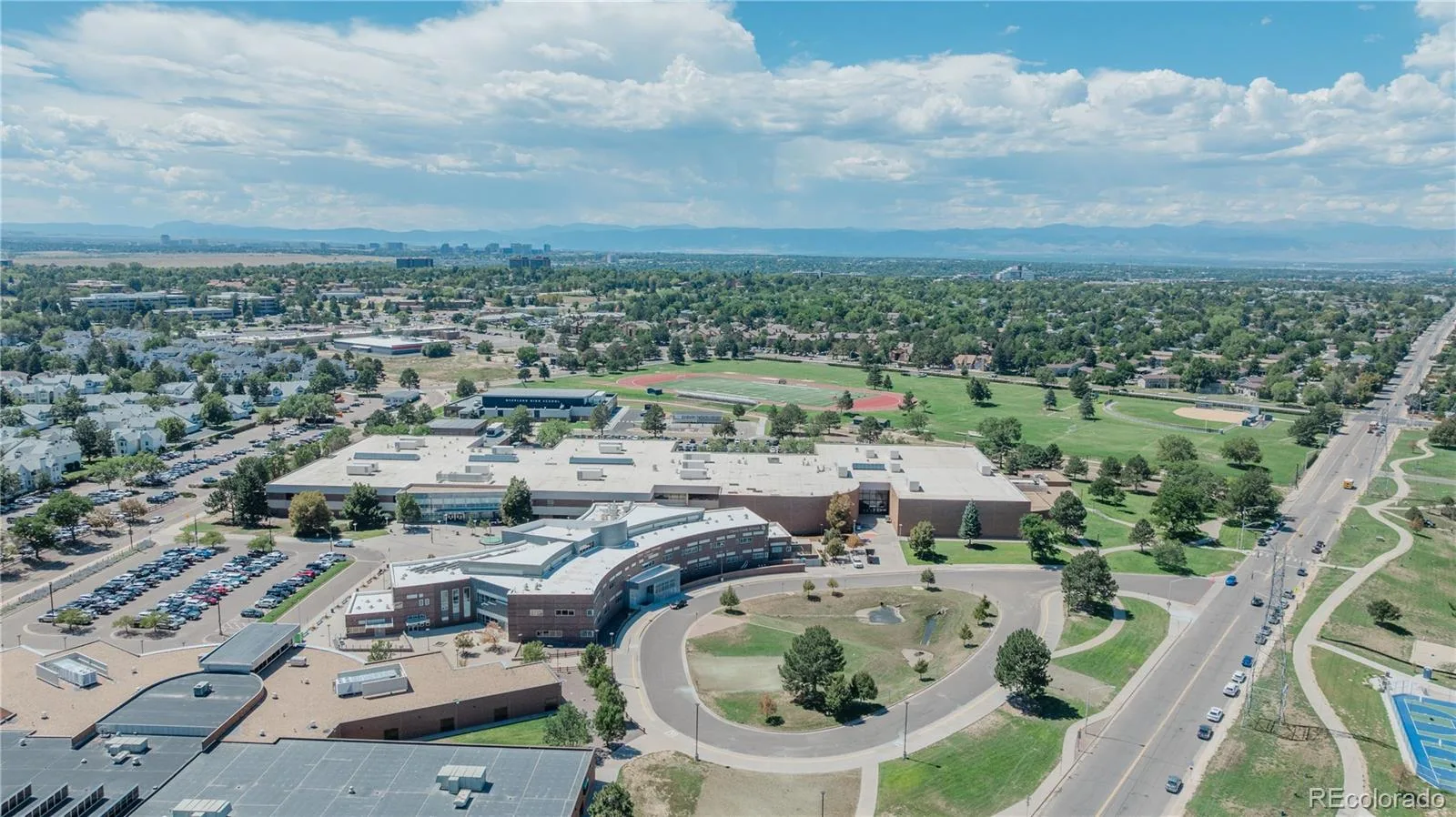 12524 E Pacific Circle #B Aurora CO 80014 | MLS #REC1774465 08242026204844 1600 37