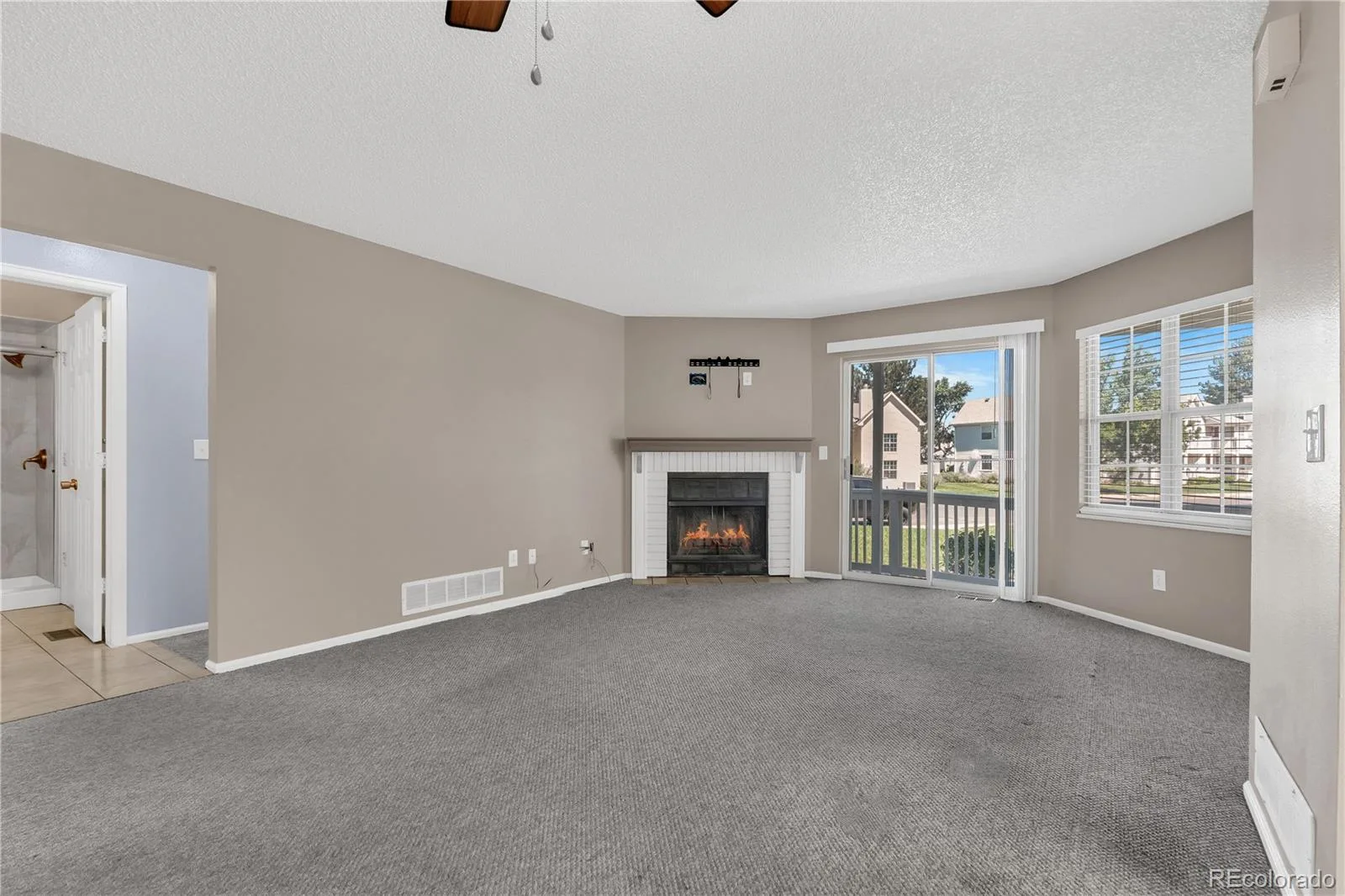 12524 E Pacific Circle #B Aurora CO 80014 | MLS #REC1774465 08242026204844 1600 5
