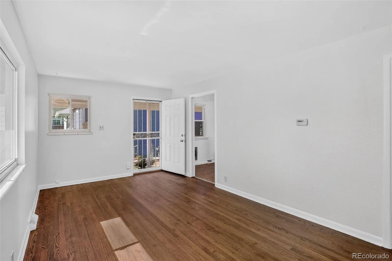 805 Kingston Street Aurora CO 80010 | MLS #REC1776197 08202026143513 1600 10