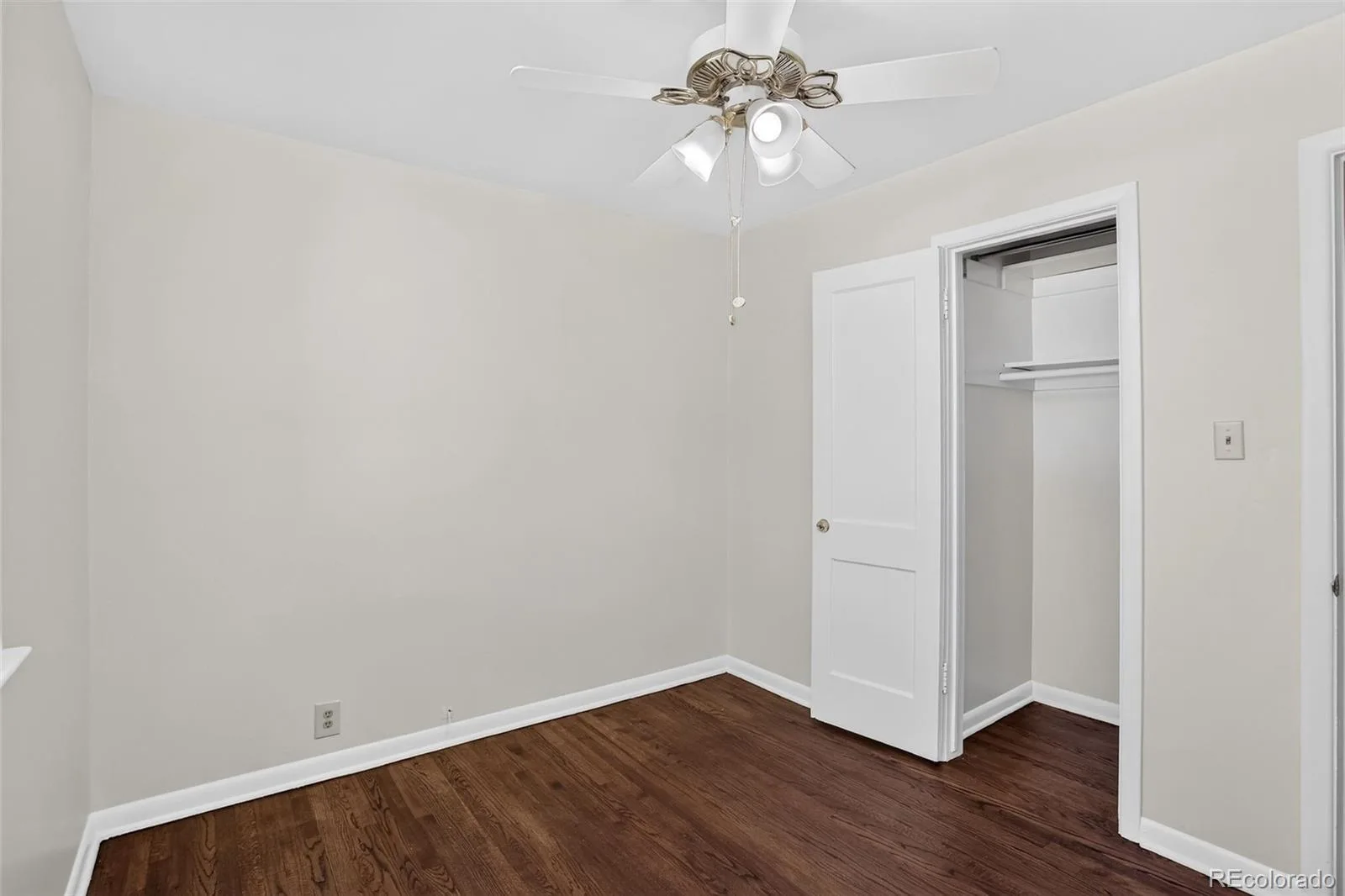 805 Kingston Street Aurora CO 80010 | MLS #REC1776197 08202026143513 1600 16