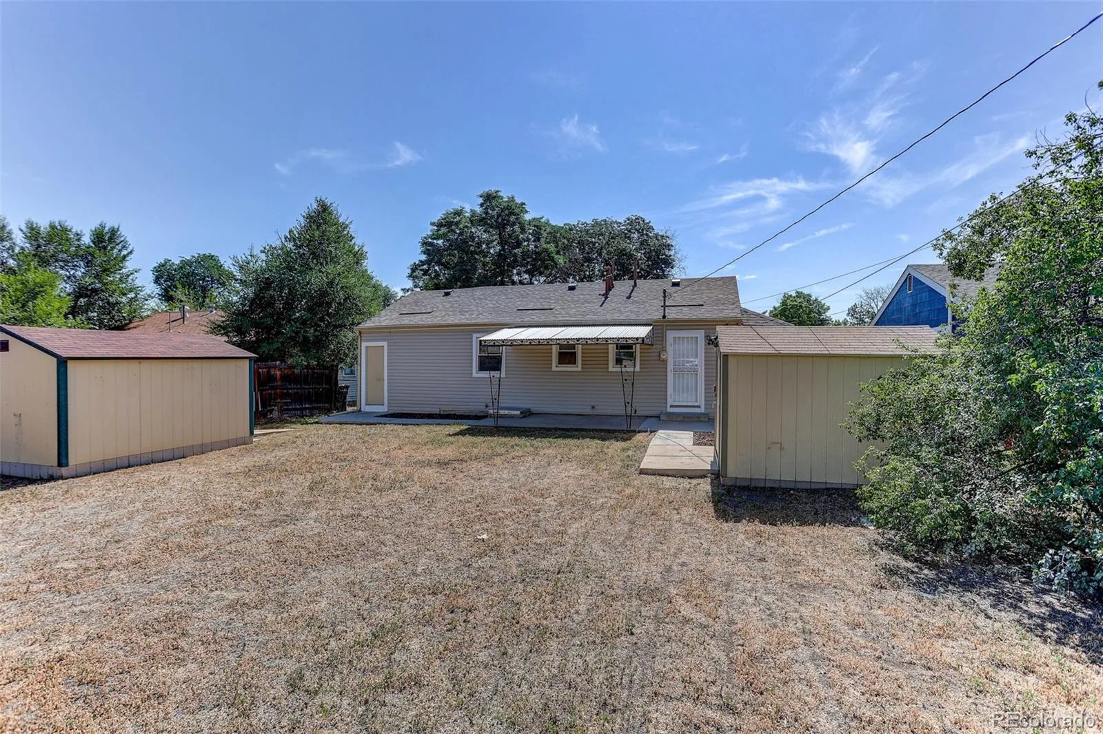 805 Kingston Street Aurora CO 80010 | MLS #REC1776197 08202026143513 1600 17