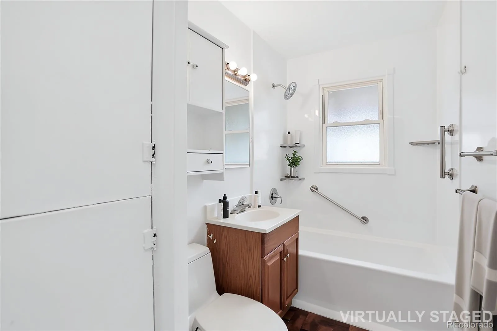 805 Kingston Street Aurora CO 80010 | MLS #REC1776197 08202026143513 1600 8