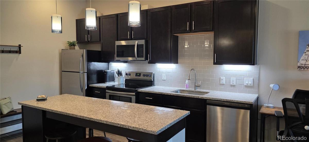MLS #REC1777206 image #0