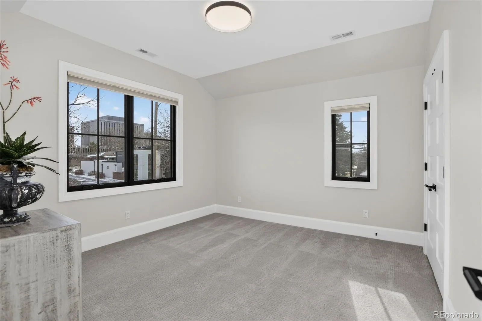 1295 S Garfield Street Denver CO 80210 MLS #REC1780605 06172026162236 1600 31