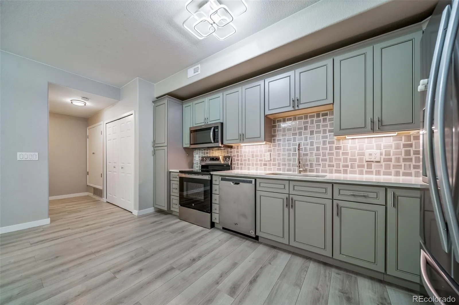 7160 S Wenatchee Way #A Aurora CO 80016 | MLS #REC1780873 06252026140518 1600 16