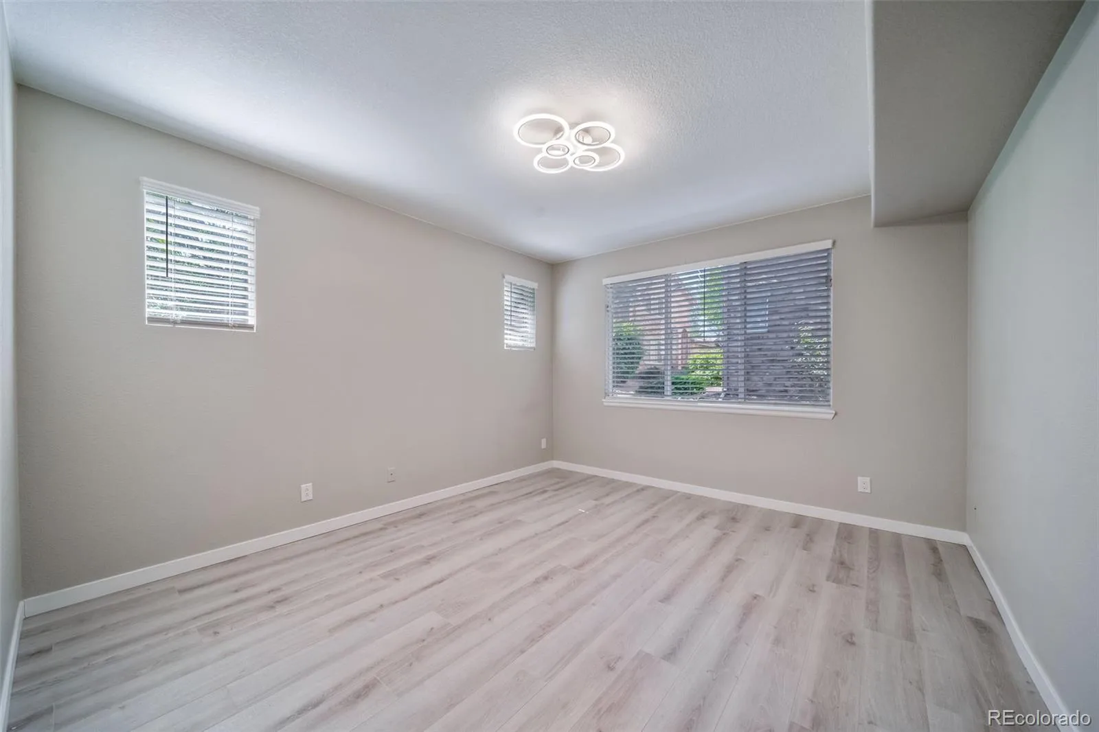 7160 S Wenatchee Way #A Aurora CO 80016 | MLS #REC1780873 06252026140518 1600 20