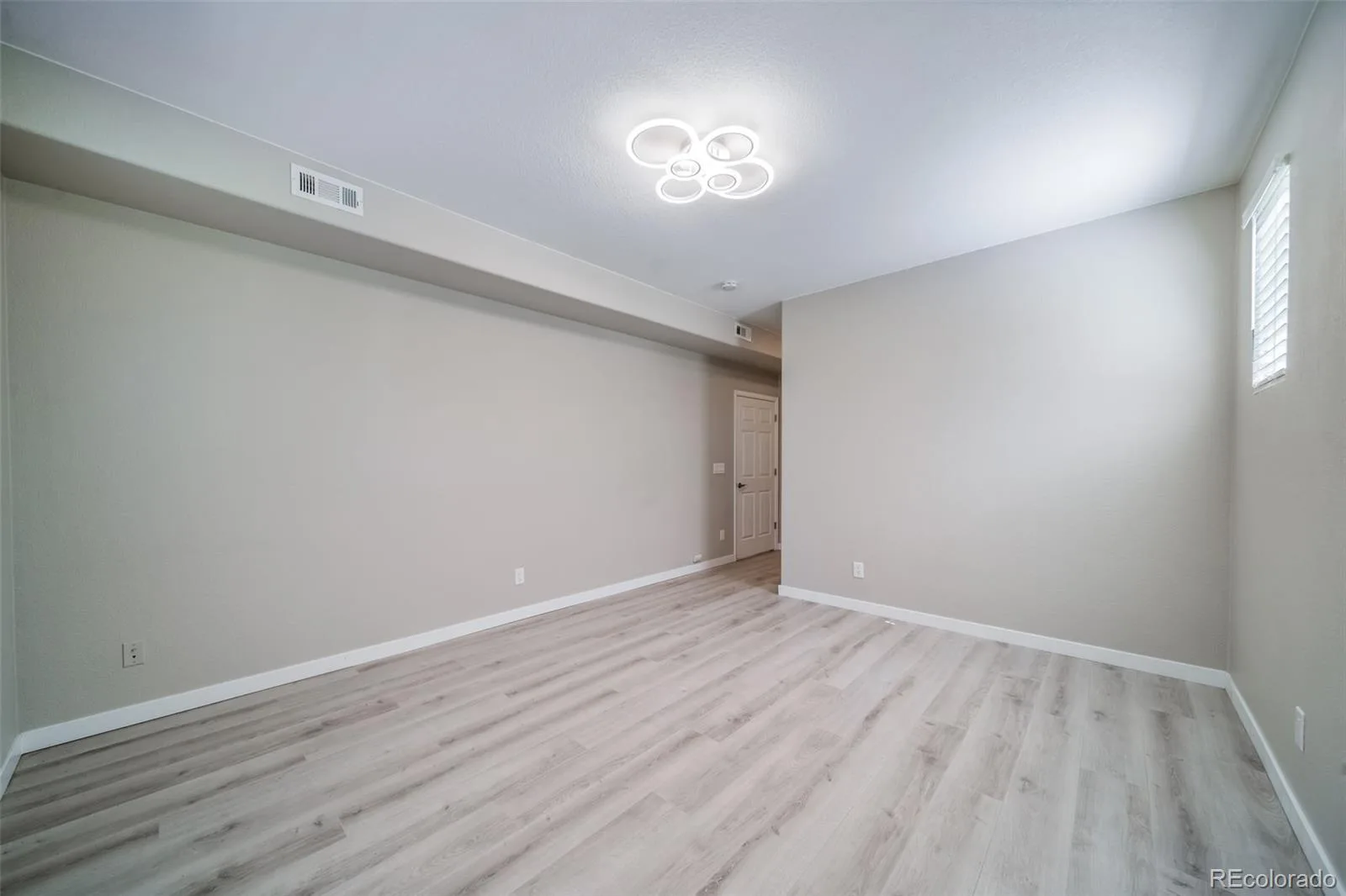 7160 S Wenatchee Way #A Aurora CO 80016 | MLS #REC1780873 06252026140518 1600 22