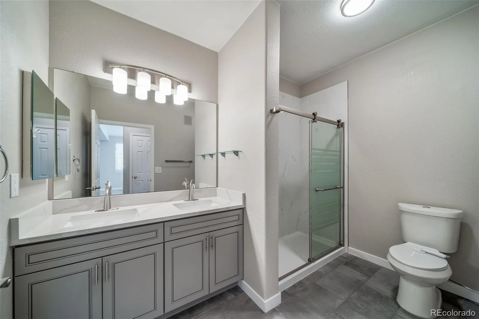 7160 S Wenatchee Way #A Aurora CO 80016 | MLS #REC1780873 06252026140518 1600 24
