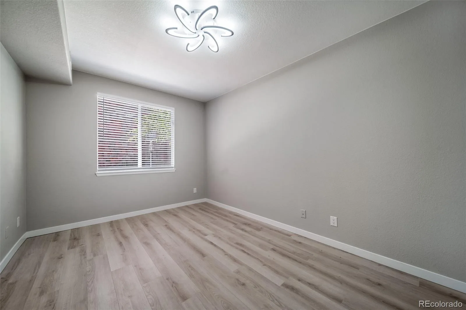 7160 S Wenatchee Way #A Aurora CO 80016 | MLS #REC1780873 06252026140518 1600 27