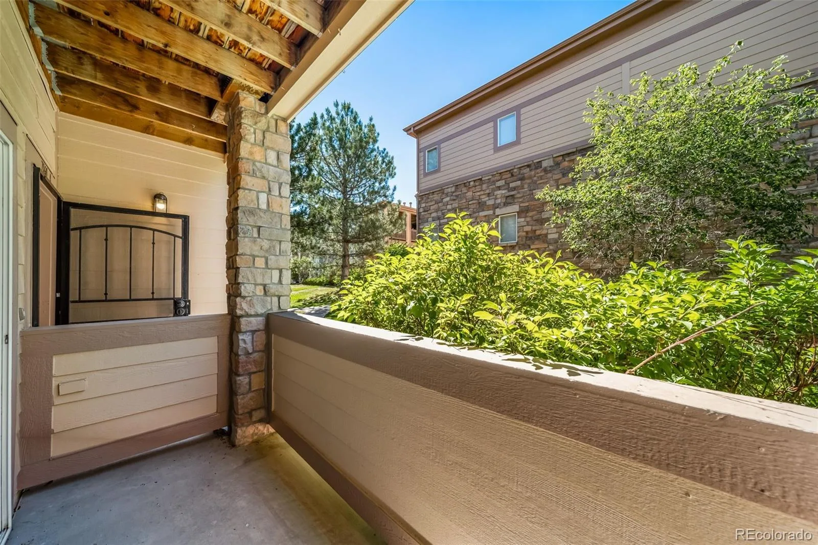 7160 S Wenatchee Way #A Aurora CO 80016 | MLS #REC1780873 06252026140518 1600 32