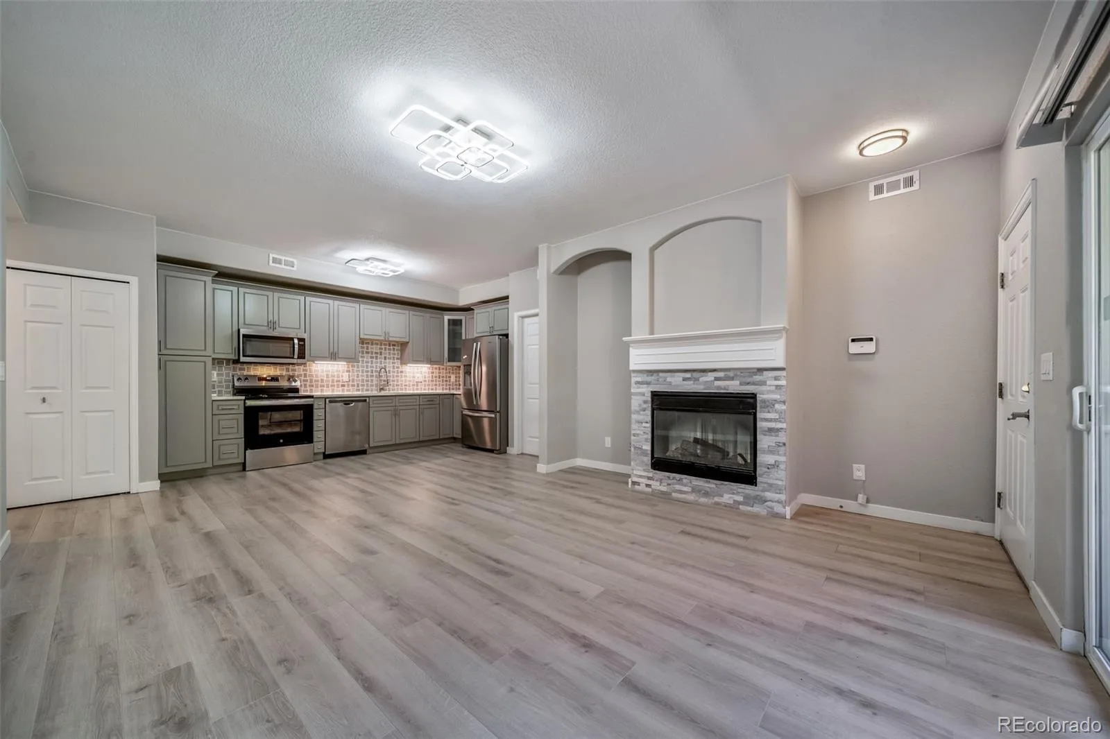 7160 S Wenatchee Way #A Aurora CO 80016 | MLS #REC1780873 06252026140518 1600 9