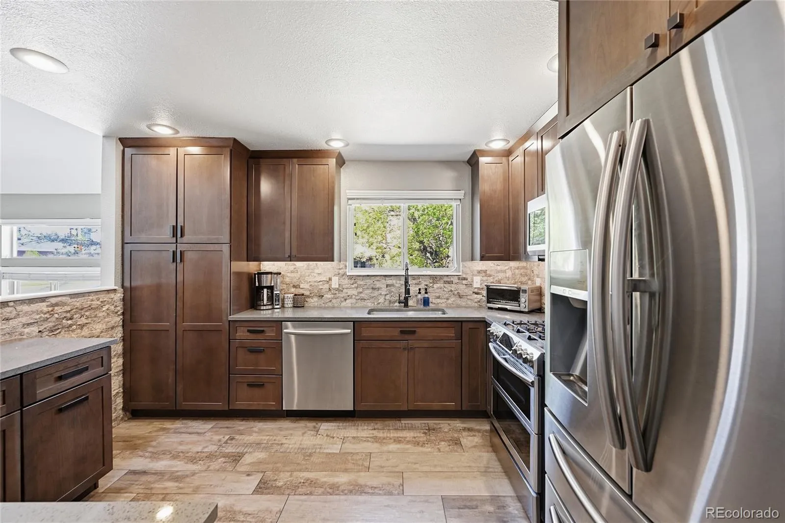 11457 W Fremont Drive Littleton CO 80217 MLS #REC1781722 05072026155647 1600 1