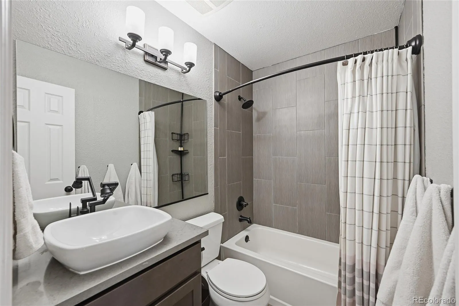 11457 W Fremont Drive Littleton CO 80217 MLS #REC1781722 05072026155647 1600 27