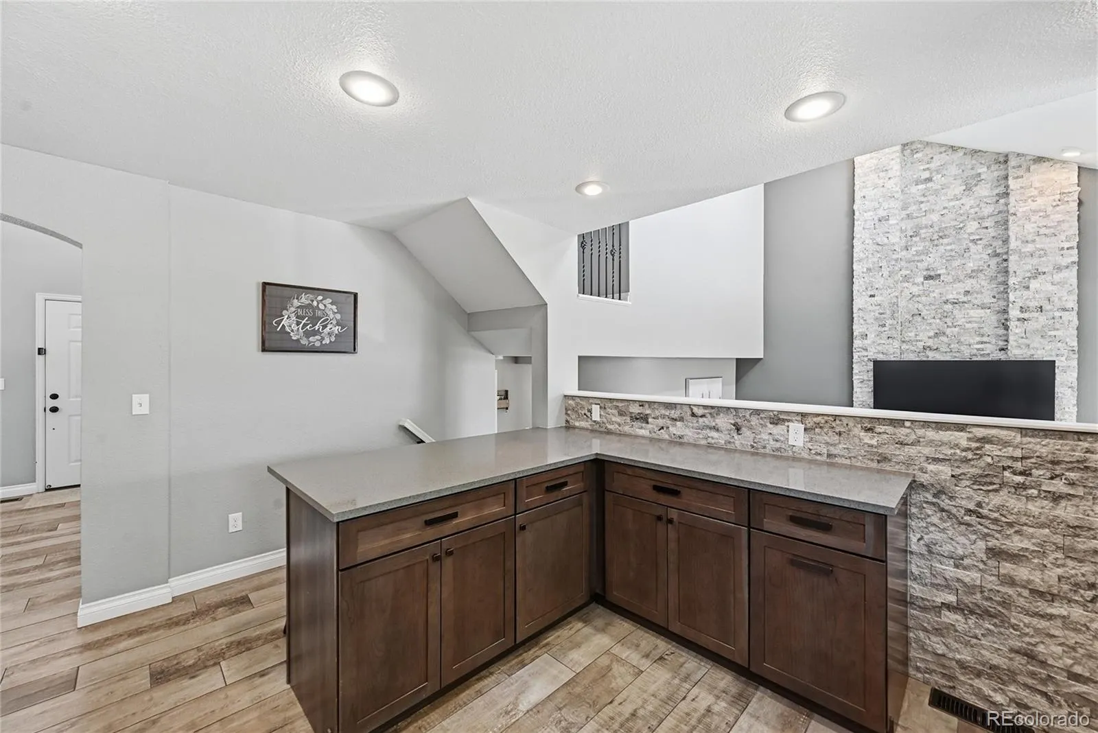 11457 W Fremont Drive Littleton CO 80217 MLS #REC1781722 05072026155647 1600 3