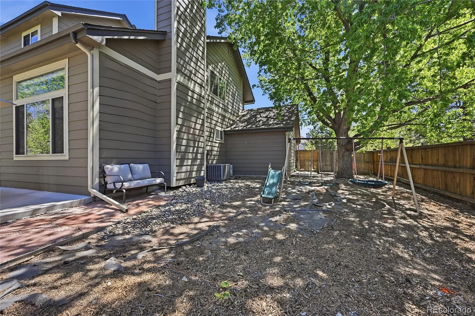 11457 W Fremont Drive Littleton CO 80217 MLS #REC1781722 05072026155647 1600 39