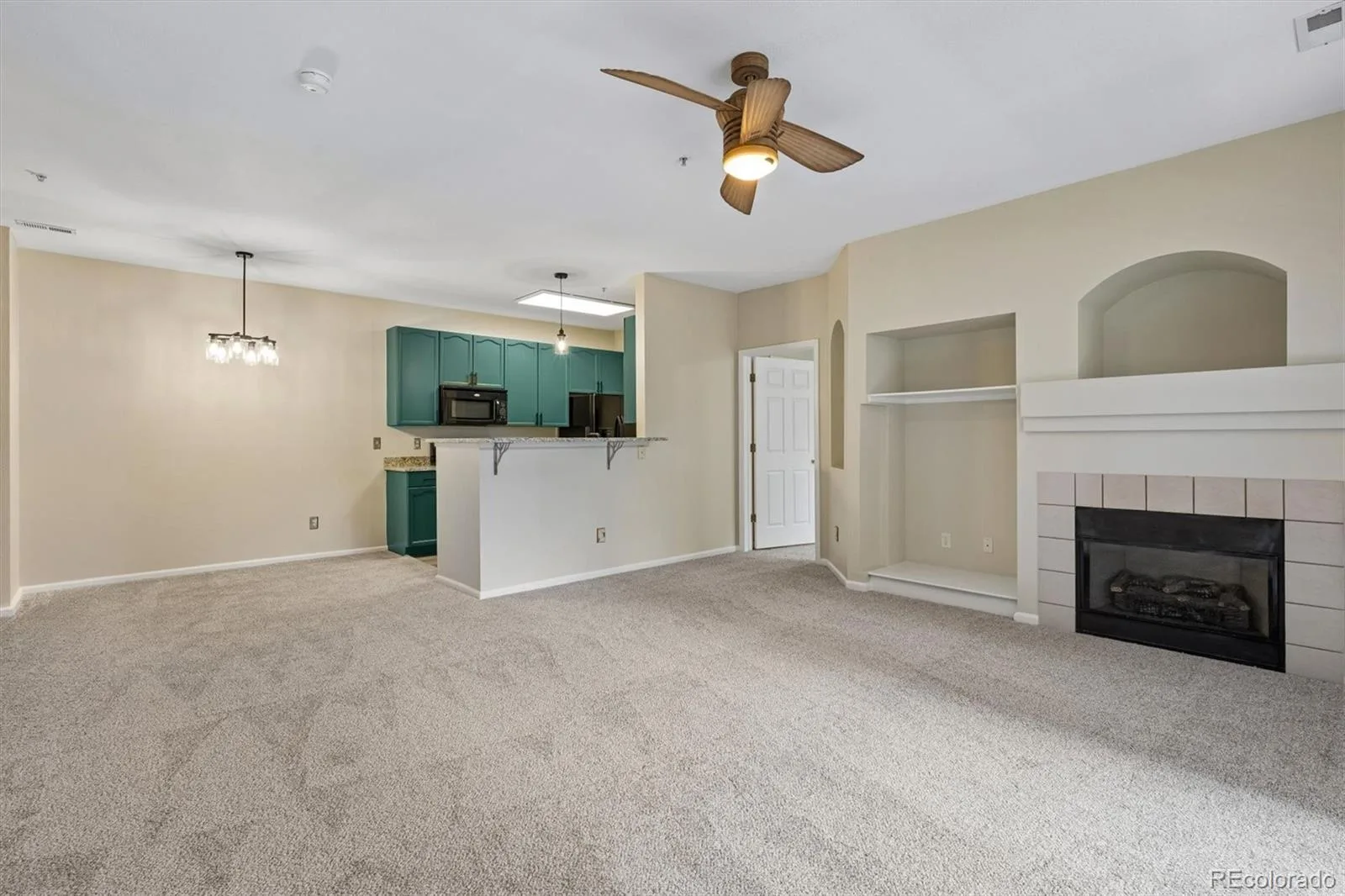 14333 E 1st Drive #102 Aurora CO 80011 | MLS #REC1783388 08112026231731 1600 11