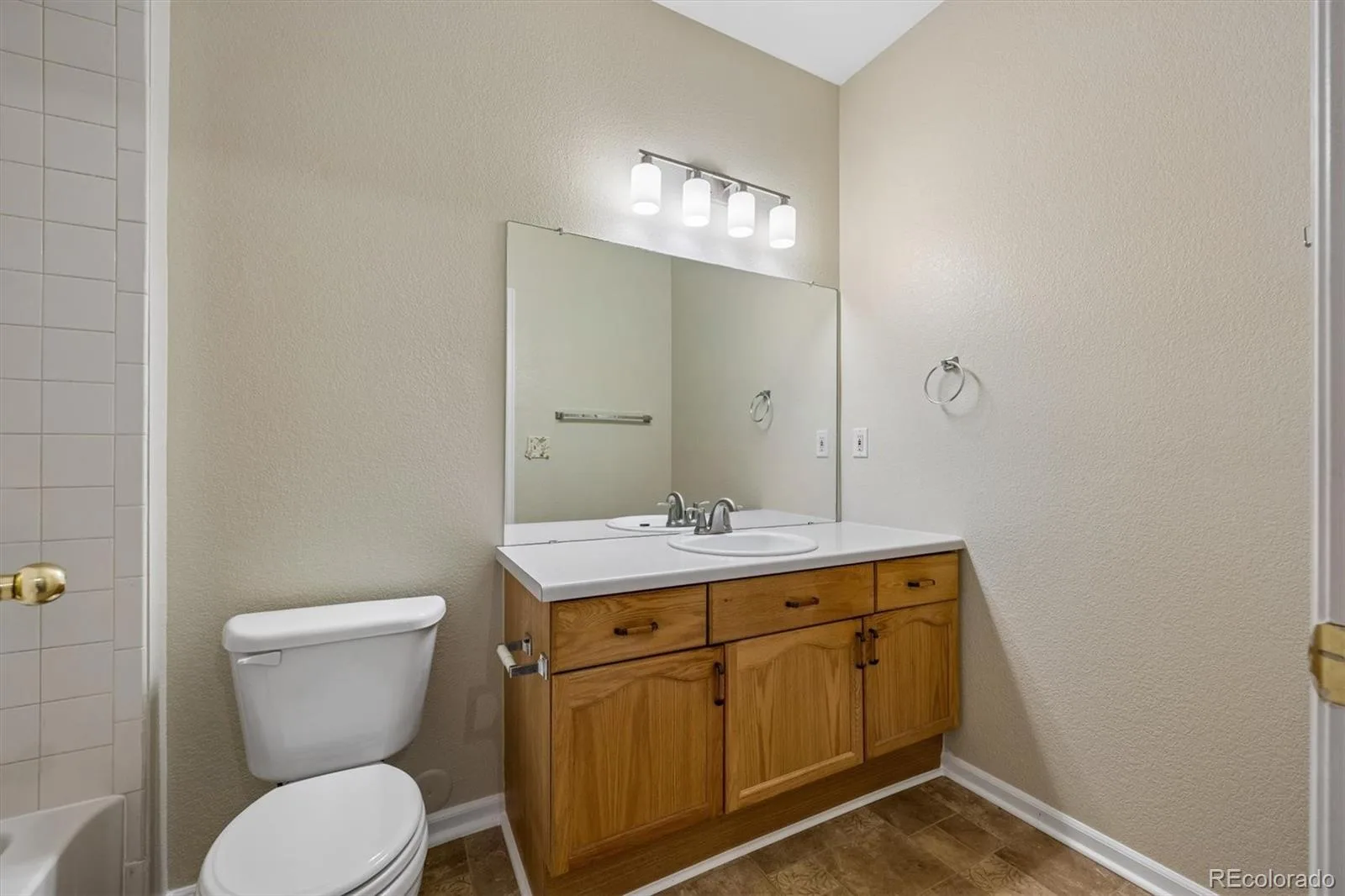 14333 E 1st Drive #102 Aurora CO 80011 | MLS #REC1783388 08112026231731 1600 19